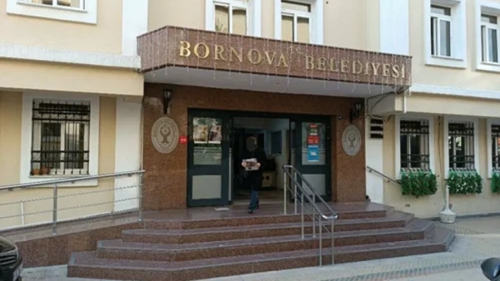 Ömer Eşki Bornova Yakaköy villaları neden yıkılmıyor?