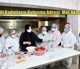 Çiğlili Kadınların Buluşma Adresi: Mor Akademi