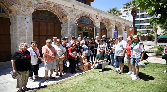 BAŞKAN DENİZLİ: "ÇOCUKLARIMIZIN VE GENÇLERİMİZİN TARİH BİLİNCİNİ GELİŞTİRMEYİ HEDEFLİYORUZ"