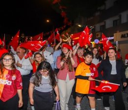 Çeşme’de 19 Mayıs’ta muhteşem kutlama