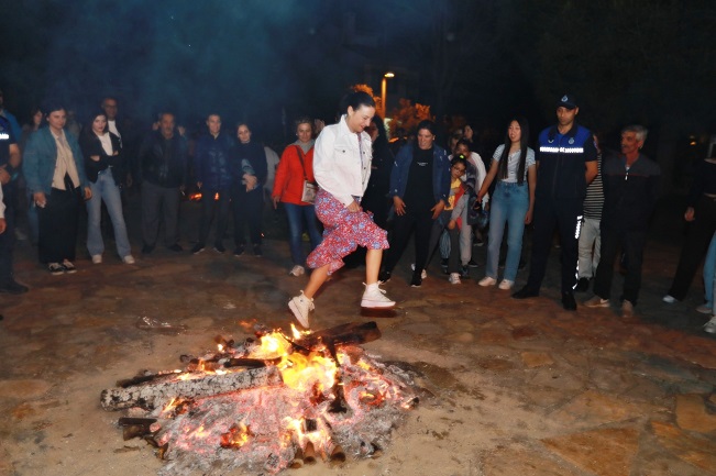 EFES SELÇUK’TA HIDIRELLEZ COŞKUSU