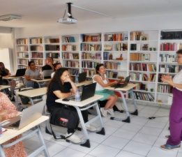 Çiğli Belediyesi’nden Kadınlara Dijital Okuryazarlık Desteği