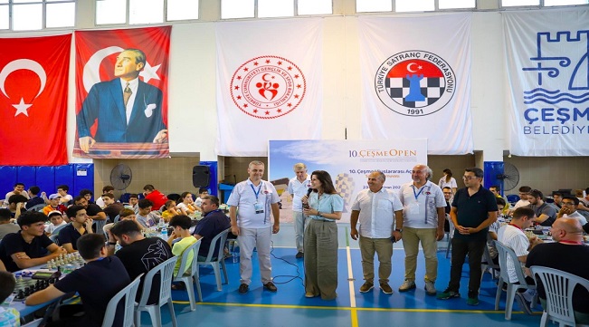 ULUSLARARASI USTA ÇEŞMELİ SATRANÇ SPORCUMUZ ALPARSLAN IŞIK 10. ÇEŞME OPEN ŞAMPİYONU OLDU