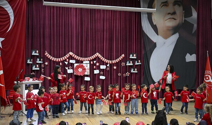 Çocuk Oyun ve Aktivite Merkezlerinde Cumhuriyet coşkusu