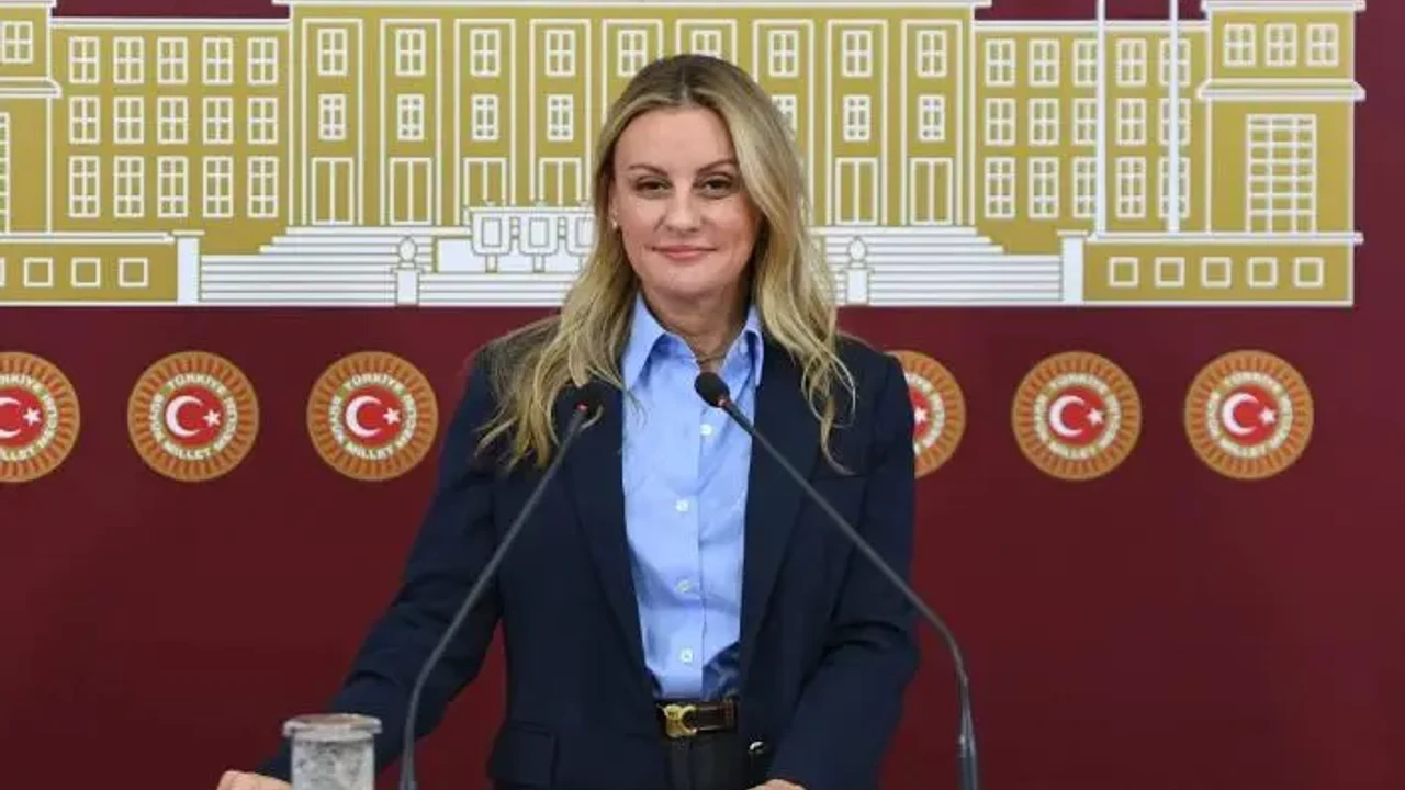 DEVA Partisi’nde flaş istifa!