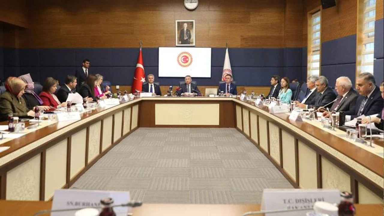 Dışişleri Komisyonu’nda 6 uluslararası anlaşma kabul edildi