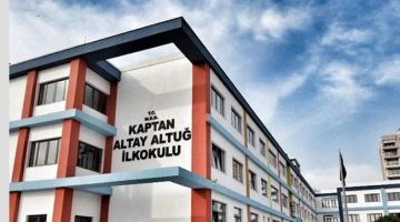 İzmir’de Mezuniyet Töreni Tartışması