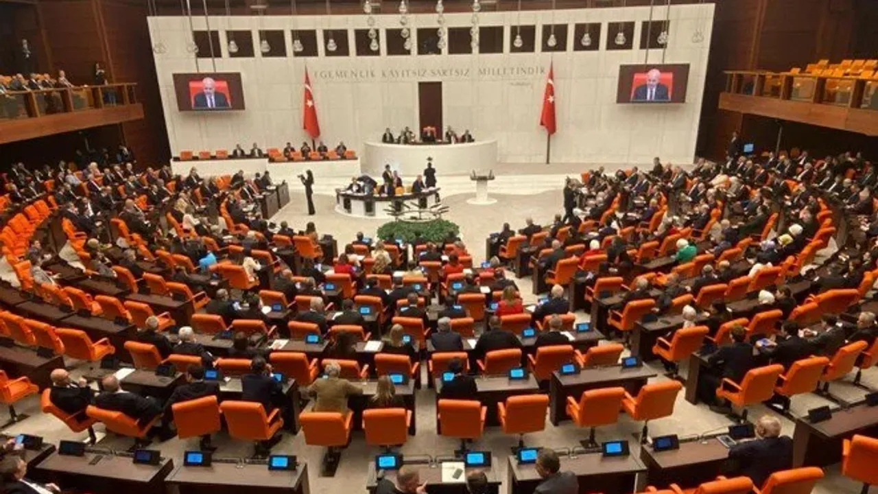 TBMM’de kabul edildi: 35 yaş sınırı geldi!
