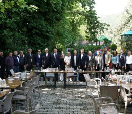 Avrupa Gazeteciler Derneği’nden Plaket ve Ödüller