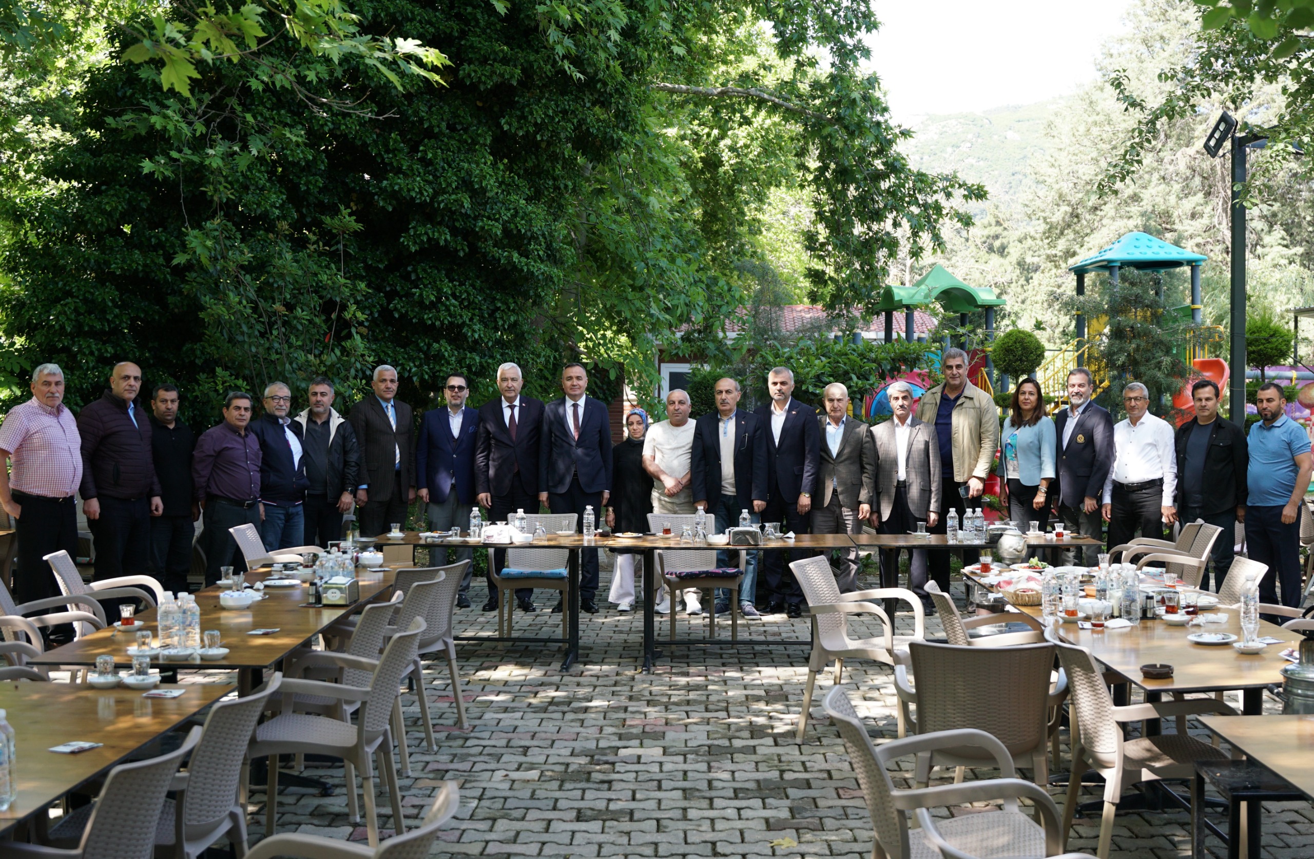Avrupa Gazeteciler Derneği’nden Plaket ve Ödüller