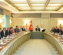 AK Parti Genel Merkezi’nde İzmir mesaisi