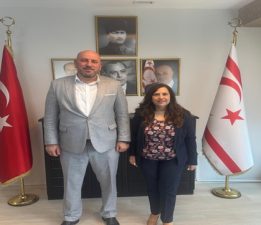 EGE BÖLGESİ İŞ İNSANLARI FEDERASYONU’NDAN KKTC İZMİR BAŞKONSOLOSLUĞU’NA ZİYARET