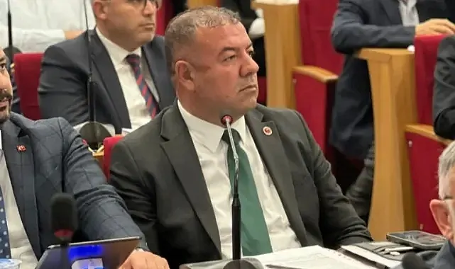 Bayraklı Belediye Meclisi’nde Latif Aydemir’den Duyarlılık ve Halk Odaklı Mesajlar
