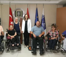 Karşıyaka’dan engellilik gerçeğine ayna tutan rapor