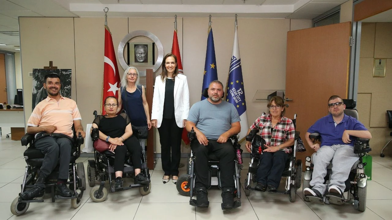 Karşıyaka’dan engellilik gerçeğine ayna tutan rapor
