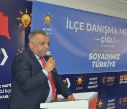 AK Parti Çiğli’den sert eleştiriler: Eş dost akraba suçlaması