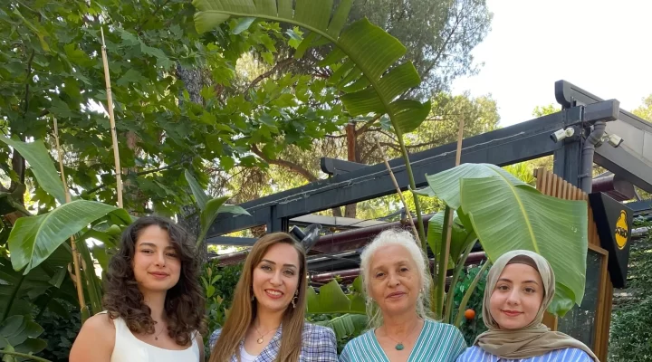 Doğal içerikli kozmetik ürünler geliyor