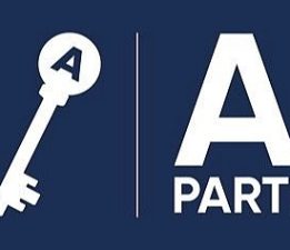 Siyasi Kulislerde Hareketli Saatler: Anahtar Parti Genel Başkanı Yavuz Ağıralioğlu İzmir’de Sürpriz Temaslarda Bulundu