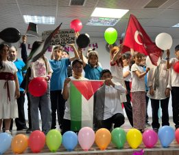 Kemalpaşa’da İngilizce Rüzgarı Esti