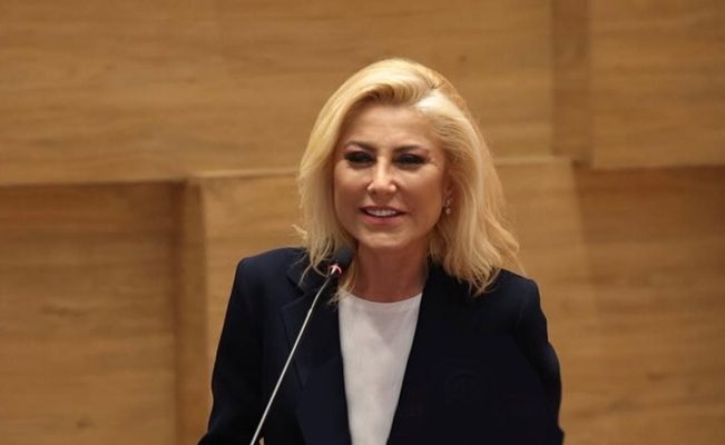 Bursalı “Buca Belediyesi salgına kapı aralıyor”