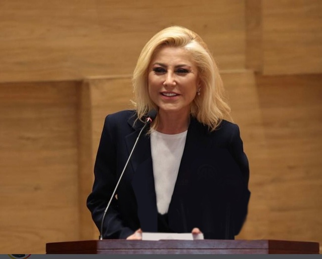 Bursalı “Buca Belediyesi salgına kapı aralıyor”