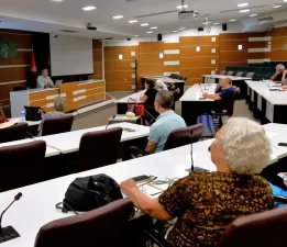 Bornova’da sebzecilik eğitimi!