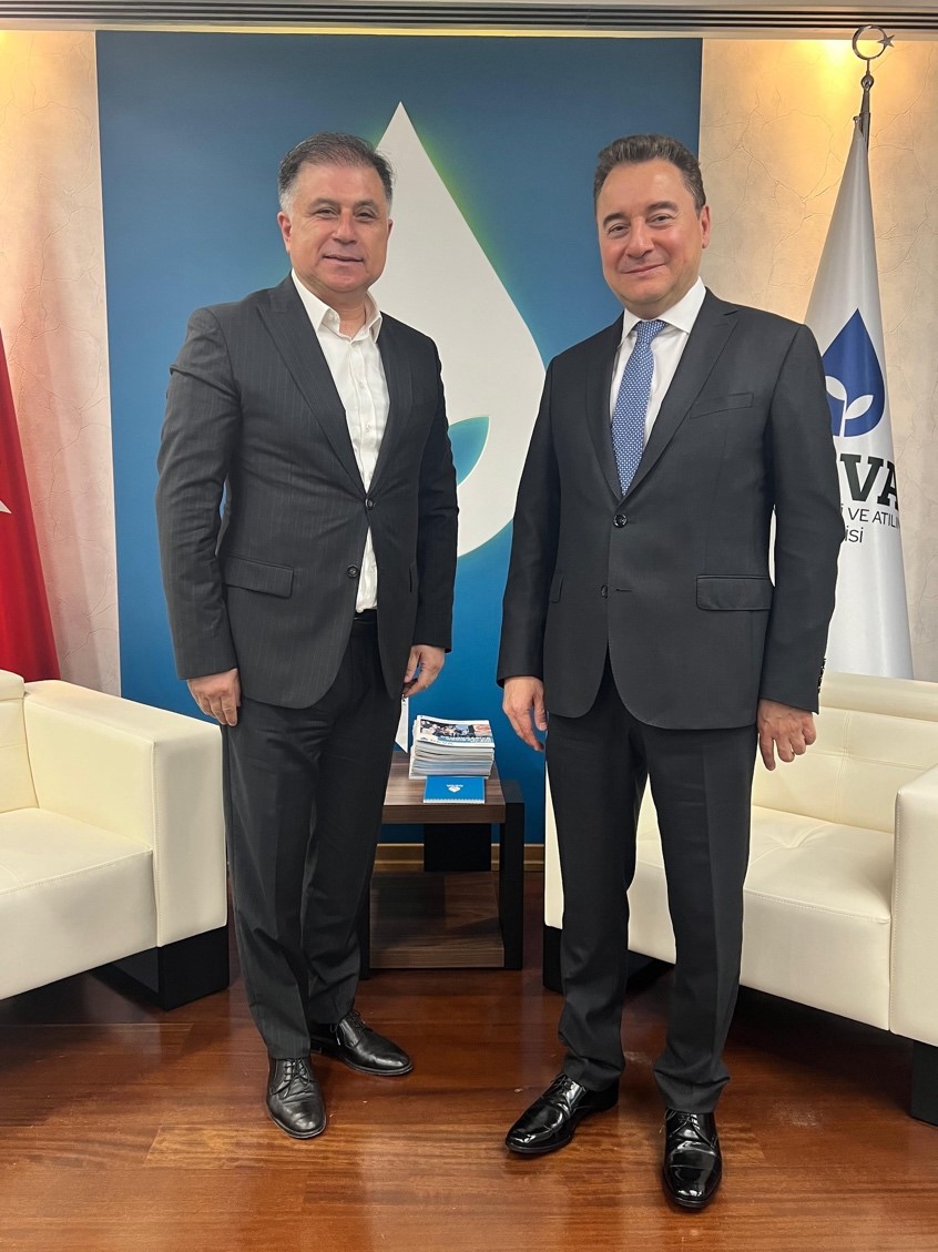 DEVA Partisi, İzmir’de Aybar Uygur’a emanet
