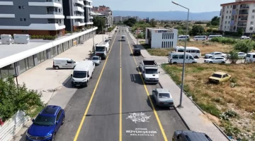 Aydın’da yol çalışmaları tam gaz