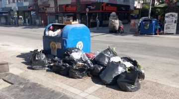 İş bırakma eylemi 3. günde… Buca’da çöp dağları!