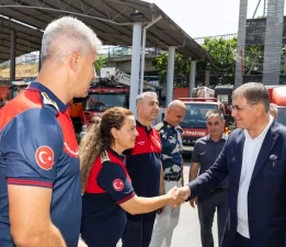 Başkan Tugay’dan ateş savaşçılarına teşekkür ziyareti