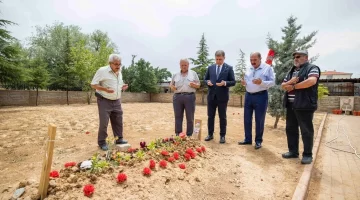 Başkan Tugay’dan yangın şehidine ziyaret