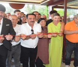 Zeki Restoran: Bir Mekândan Fazlası