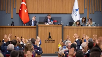 Meclisi karıştıran önerge! “Bürokratların eski eşlerine şirket kurdurup…”