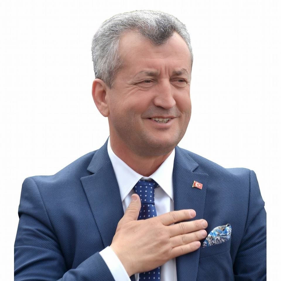 SON DAKİKA: MENEMEN ESKİ BELEDİYE BAŞKANI TAHİR ŞAHİN HAYATINI KAYBETTİ