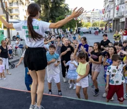 Karşıyaka’da ‘Sokak Senin Olimpiyatları’ başladı!