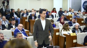Eroğlu açıkladı; CHP Karabağlar İlçe Başkanı Belediyede işçi!