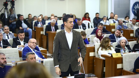 Eroğlu açıkladı; CHP Karabağlar İlçe Başkanı Belediyede işçi!