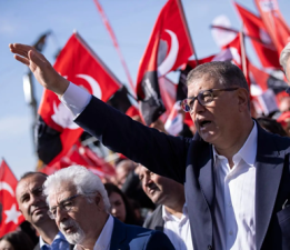 Cemil Tugay: Yalnız Adamın Büyük Mücadelesi