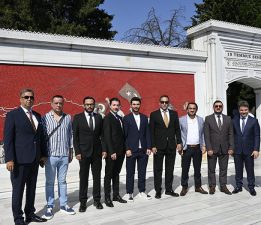 Şehitlere Vefa, Demokrasiye Sadakat  Anahtar Parti İstanbul İl Başkanlığı  Edirnekapı’da”