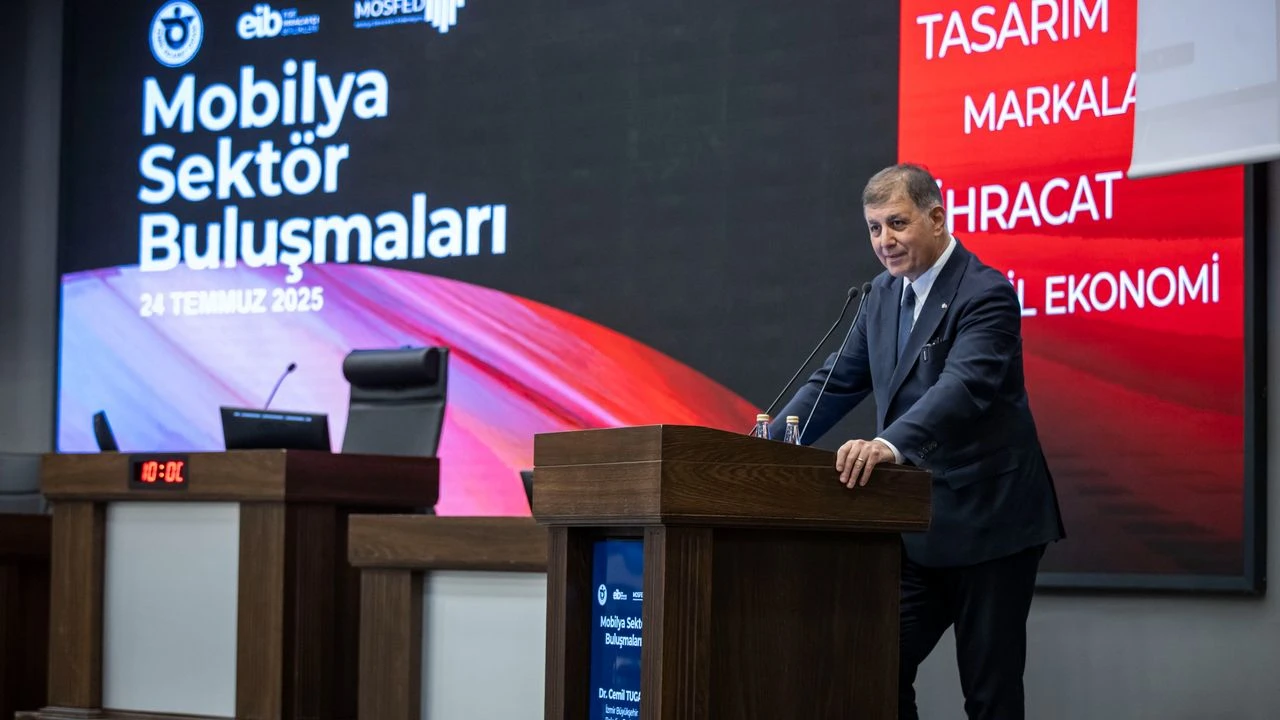 Başkan Tugay, Mobilya Sektör Buluşmaları’na katıldı: Markalaşmaya, emek harcamalıyız