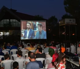 Bornova’da Açık Hava Sineması’yla nostalji dolu anlar!