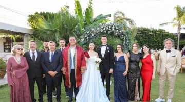 Lisede Başlayan Aşk, 11 Yıl Sonra Mutlu Sonla Buluştu!