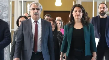 DEM Parti heyeti İmralı’ya gitti