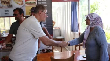 Başkan Tugay’dan yangın bölgelerine ziyaret: Ortak akıl vurgusu!