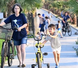 Aydın Büyükşehir’den Kuşadası’na bisiklet yolu!