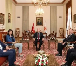 Kurtulmuş, Meclis Başkanvekillerini kabul etti