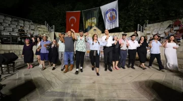İlmik İlmik’e Selçuk’ta büyük beğeni