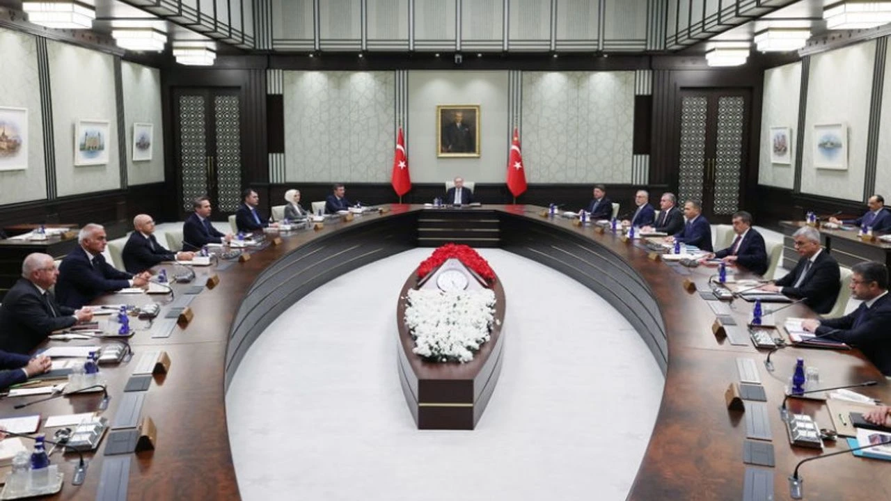 CHP’li Bakan sordu, Bozdağ yanıtladı… Bakanların yasama karnesi!