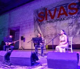 Bornova Belediyesi’nden 32. yılda unutulmayan anma