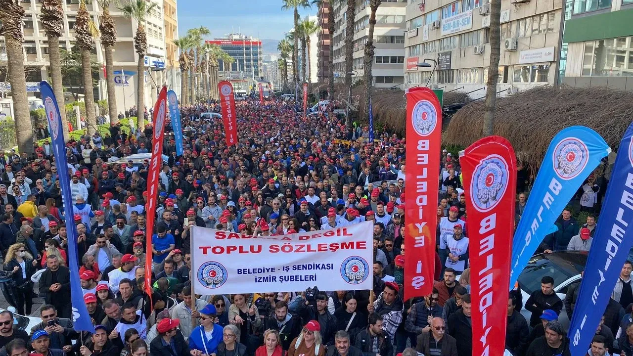 Yangın nedeniyle ertelenmişti… Belediye-İş sokağa iniyor!
